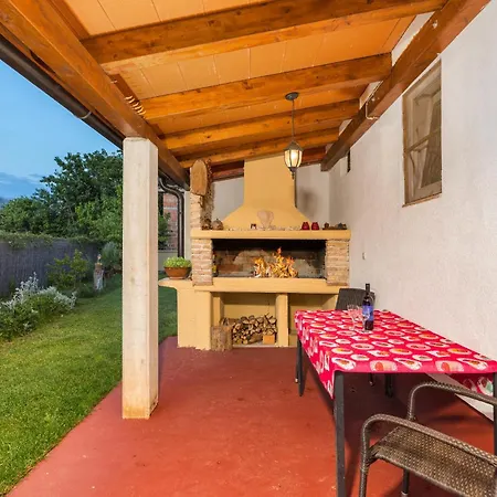 Dom wakacyjny House Dragica,